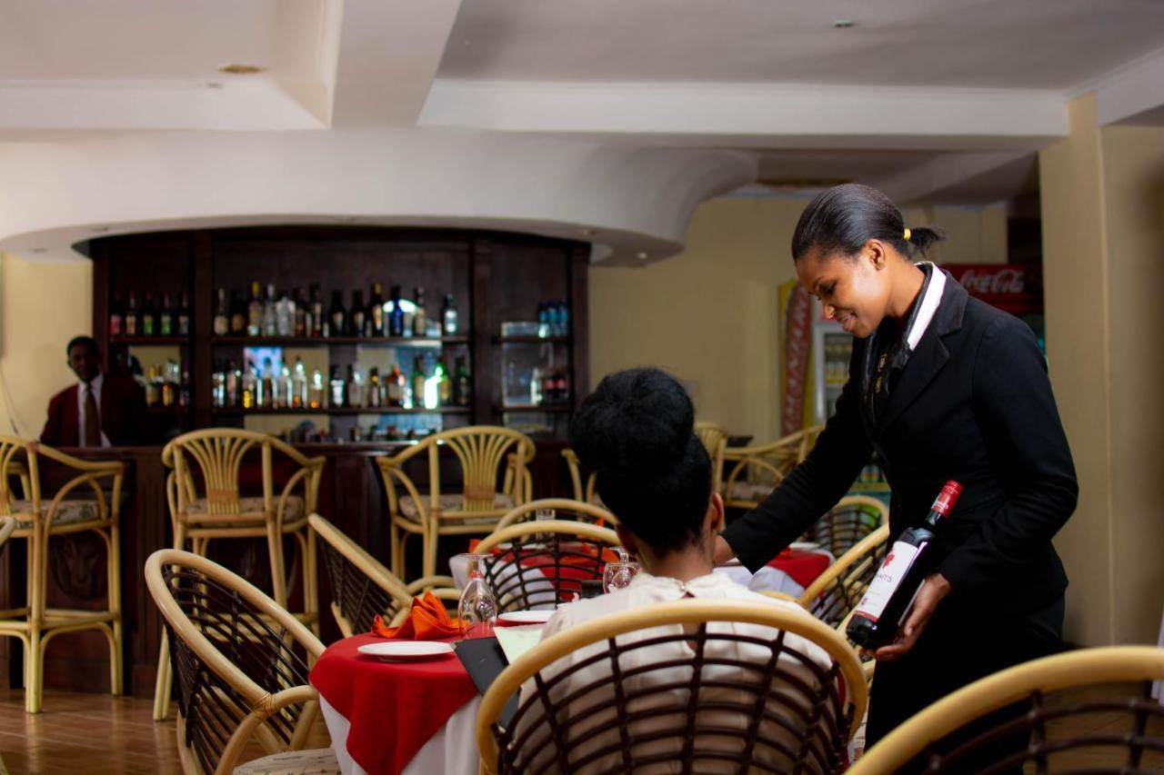 Impala Hotel Arusza Zewnętrze zdjęcie